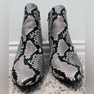 Banana Republic Black and Gray Snake Print Leather Ankle Booties